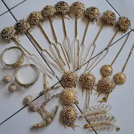 JUAL AKSESORIS PENGANTIN SECOND MASIH BAGUS