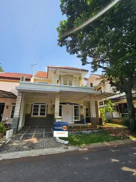 Rumah Kota Wisata Cibubur. Like new