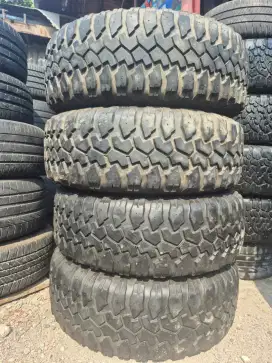 Ban copotan Landcuser Maxis bigrhon M/T 285/75 R16 2021...4pcs