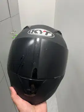 Jual Helm KYT R10 solid Black