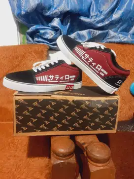 sepatu casual murah