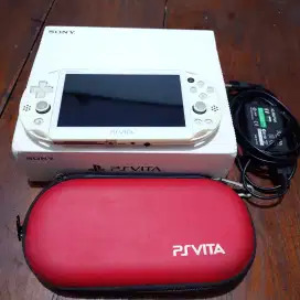 PS VITA SLIM WHITE 128GB FULL GAMES
