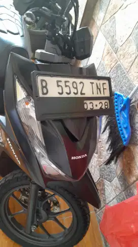 Dijual motor second Honda Beat Street 2023