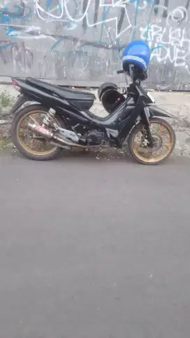 YAMAHA VEGA R 2005