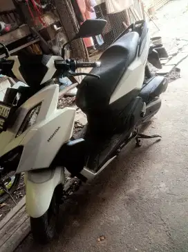 Jual Vario 160 ABS standar semua