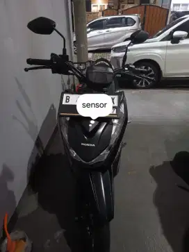 Honda Bat Street 2022 Hitam