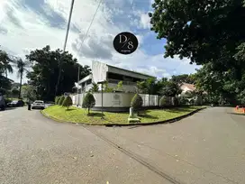 Rumah Pondok Indah. LT.871/LB.450. 5BR. 4Bath. Harga 37M. Termurah.