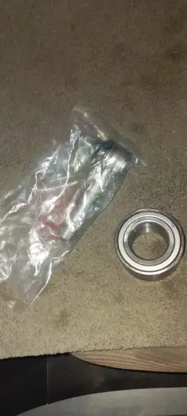 bearing roda depan& tierod Calya Sigra