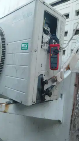Jasa service cuci ac dll