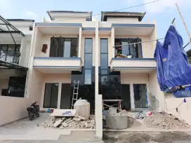 JUAL RUMAH BARU VILLA MELATI MAS SERPONG BSD TANGERANG