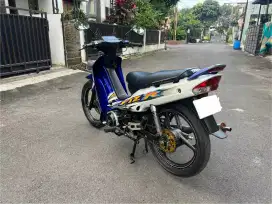 F1ZR 2004 kumplit pajak isi