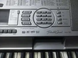 keyboard yamaha DGX 300