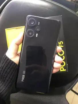 Poco F5 12/256gb fullset 
Minus dent aja seperti difoto