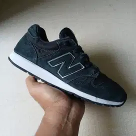 New Balance 520, size 36.5