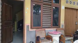 Cari teman ngontrak rumah