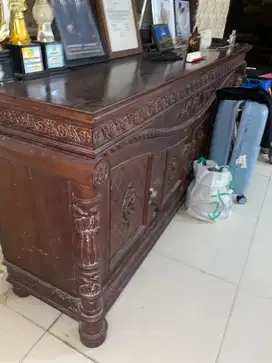 meja jati dengan cermin