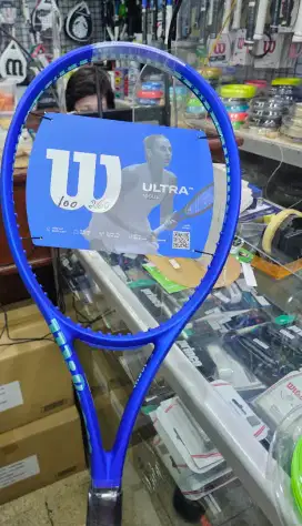 Raket Tennis wilson ULTRA 100l V5 2025165G