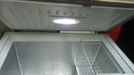 Chas Freezer frezer box  208lL ORIZINAL