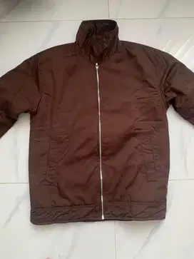 Jaket warna Brown