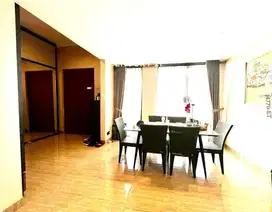 Dijual Rumah Keren Dan Cantik Semi Furnish Di Kebayoran Bintaro