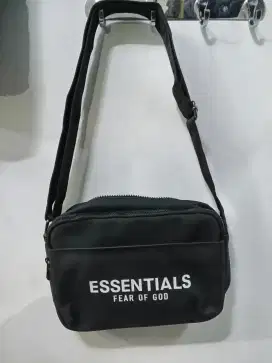 Sling bag essential