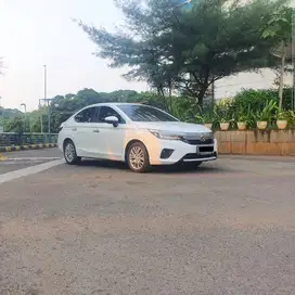 ( TDP 25 JT ) LOW KM 51 RB ! HONDA CITY E SEDAN PUTIH 2022 !