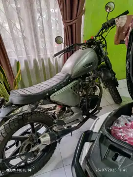 Megapro Mono Custom Scrambler/ tracker