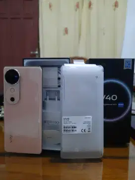 Vivo V40 peach 12/256 GB