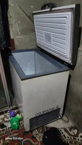 Freezer GEA Satu pintu