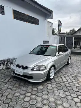 Civic Ferio th. 98