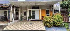 DiJual / Di Sewakan Rumah di Forest Hill, Bsb City