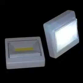 Alat Penerangan Lampu Saklar Emergency Senter  Tempel Portabel Baterai