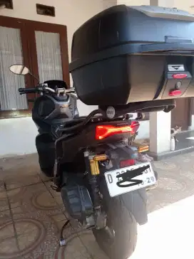 Honda adv 150 paket box braket givi nego