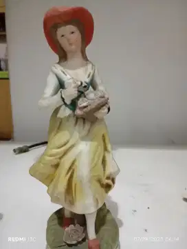 Patung patung hiasan