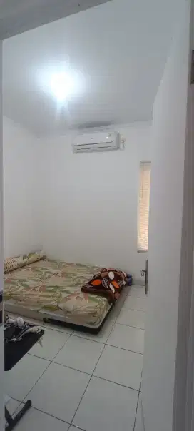 Disewakan rumah (AC Kasur Lemari)