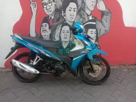 Suzuki shooter FI 2013
