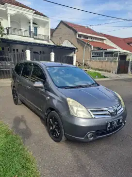 Jual Cepat Grand Livina ultimate 2011