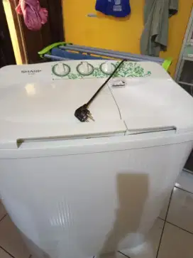 Dijual Mesin Cuci Sharp