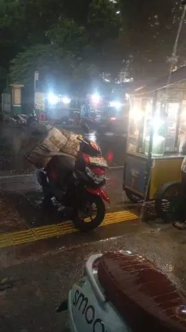 Lowongan Kurir Motoris Mijel