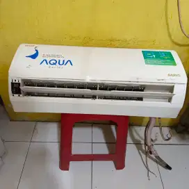 AC split merk Sanyo 1/2 PK.