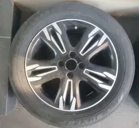 Dijual Velg dan ban Ori honda Jazz R16/60/195