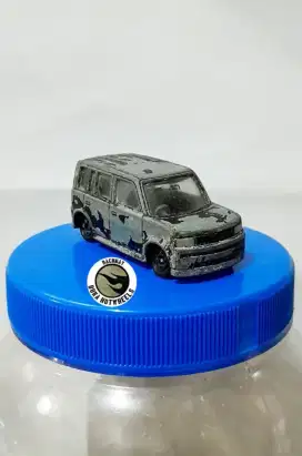 Tomica Toyota bB Diecast RBH