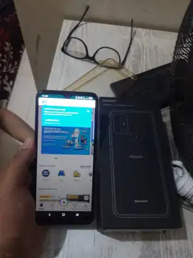 Sharp Aquos V6 Plus