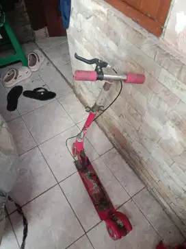 Skuter anak 50 rb aja