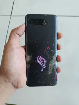 Asus rog 5 8/128 asal skr 2,5 siapa cepat bisa TT tuker tambah