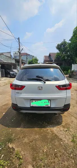 Honda New BRV 2023 Putih.  Automatic Km baru29.000