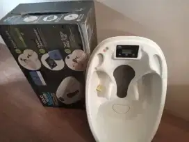 Bak mandi bayi aqua scale