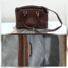 Tas kulit Preloved Wanita