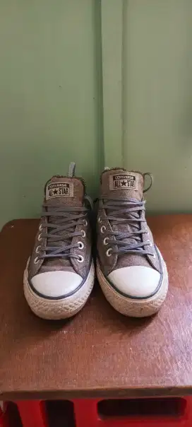Sepatu converse
