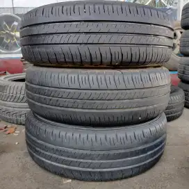 Ban Dunlop 205/65 R16 kondisi 90% 2024 3pcs